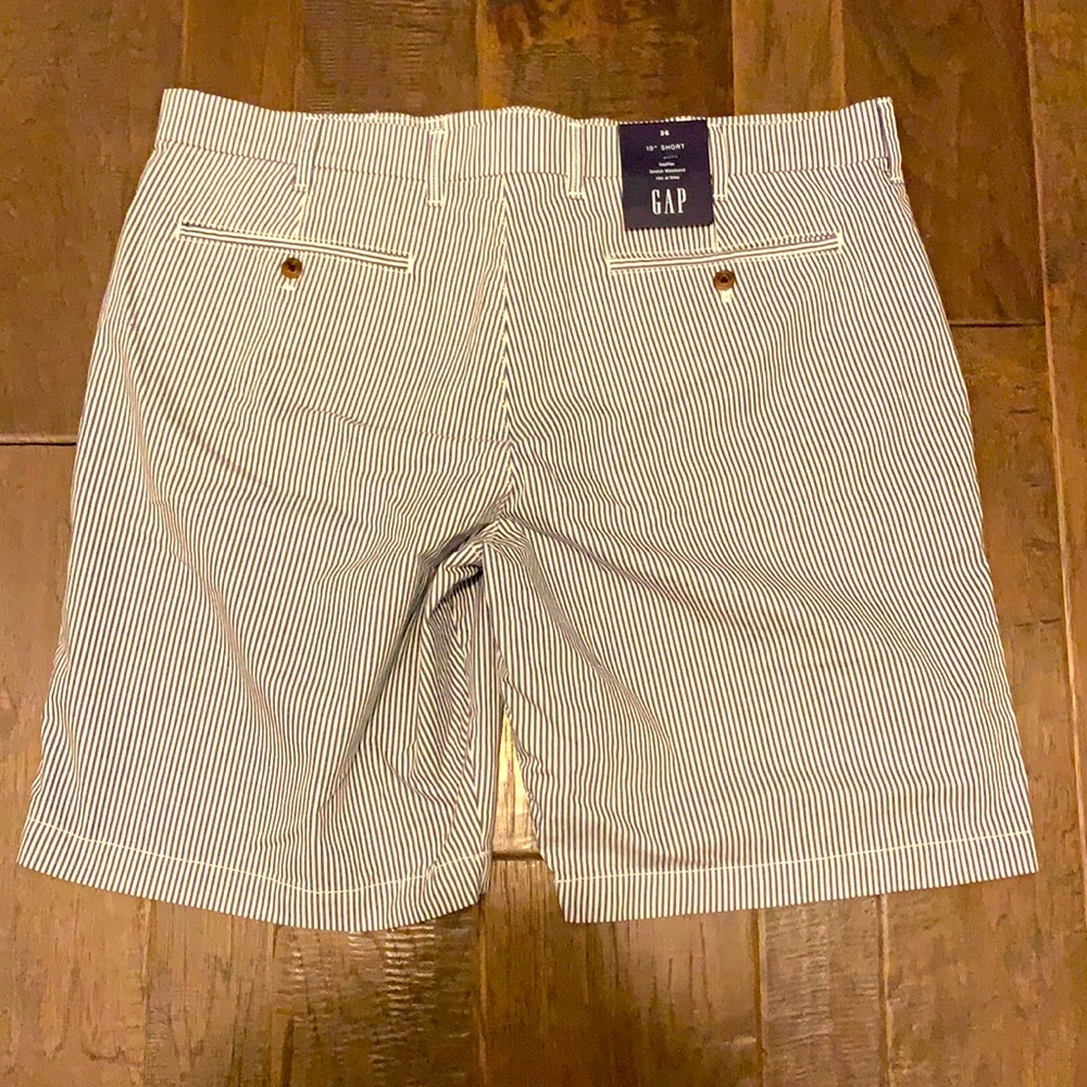 Gap 10” short